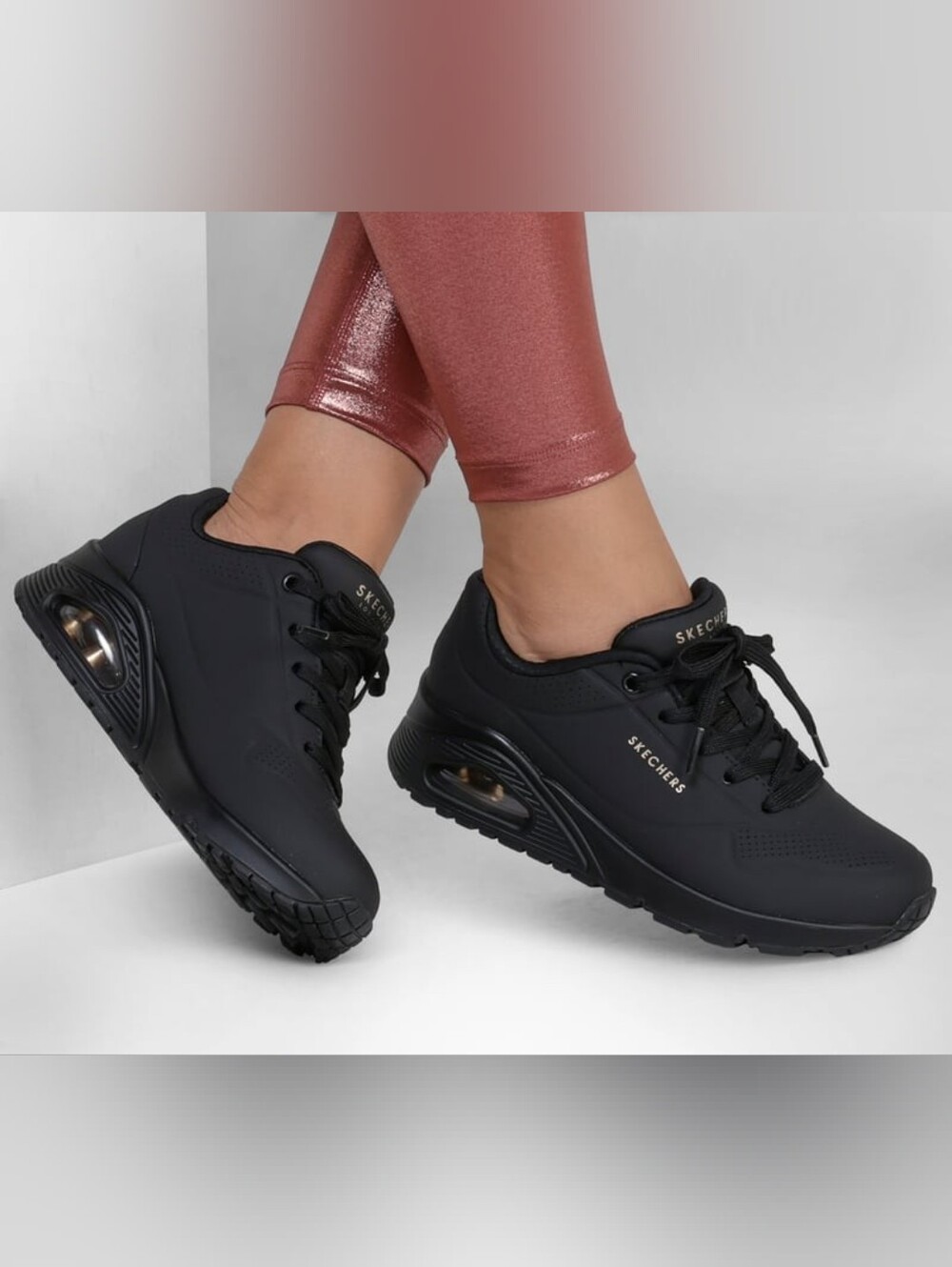 New Women's SKECHERS Black Street UNO Stand On Air Sneakers Memory Foam Size 10
